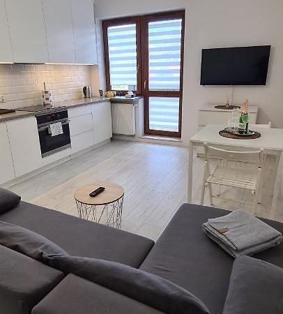 44 - Apartamenty Siedlce - Nowy Apartament W Centrum Przy Ul Czerwonego Krzyza Bagian luar foto