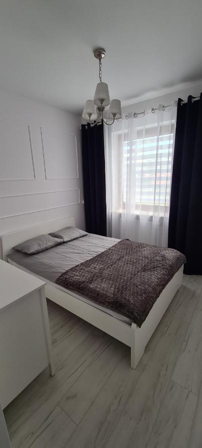44 - Apartamenty Siedlce - Nowy Apartament W Centrum Przy Ul Czerwonego Krzyza Bagian luar foto