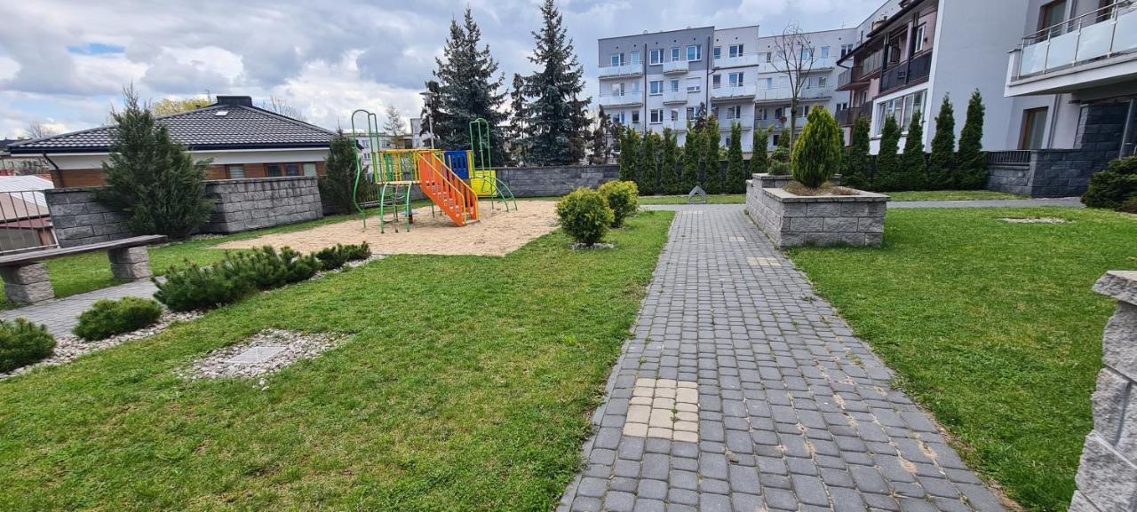 44 - Apartamenty Siedlce - Nowy Apartament W Centrum Przy Ul Czerwonego Krzyza Bagian luar foto